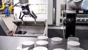 集成机械人控制系统有什么利益？？？？？